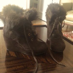 Stuart Weitzmen Brown suede booties with fur.